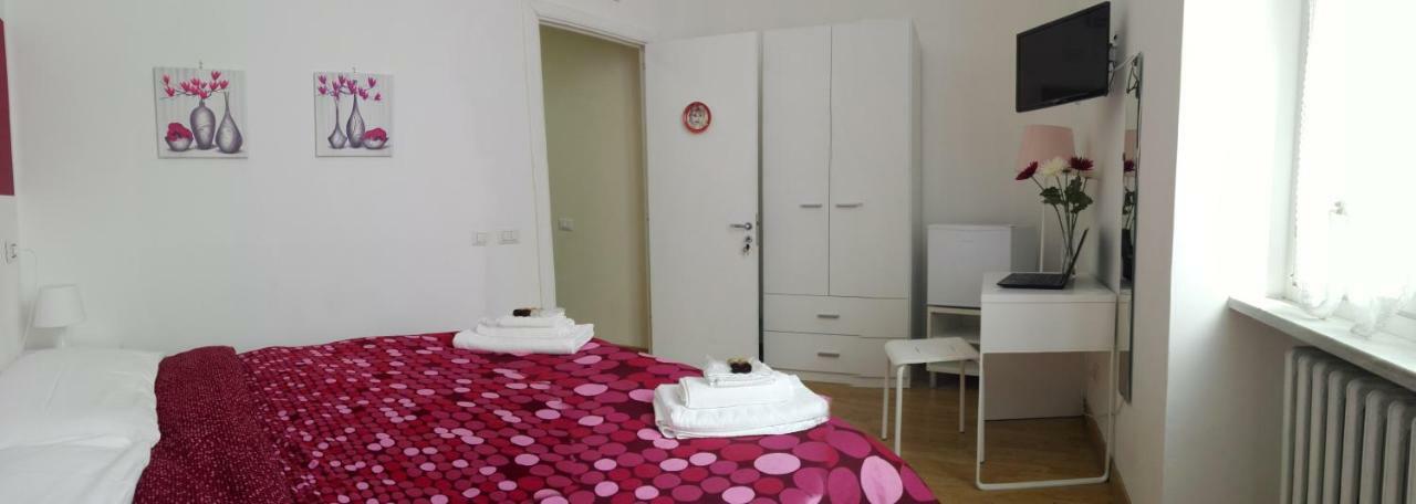Accommodation Feel Salernes Extérieur photo